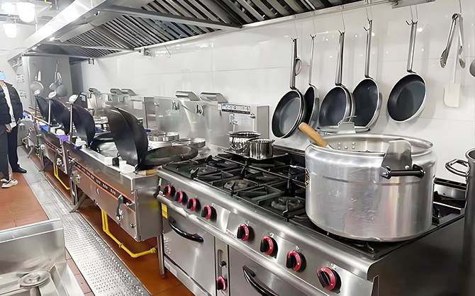 會所廚具的創新設計理念及實踐